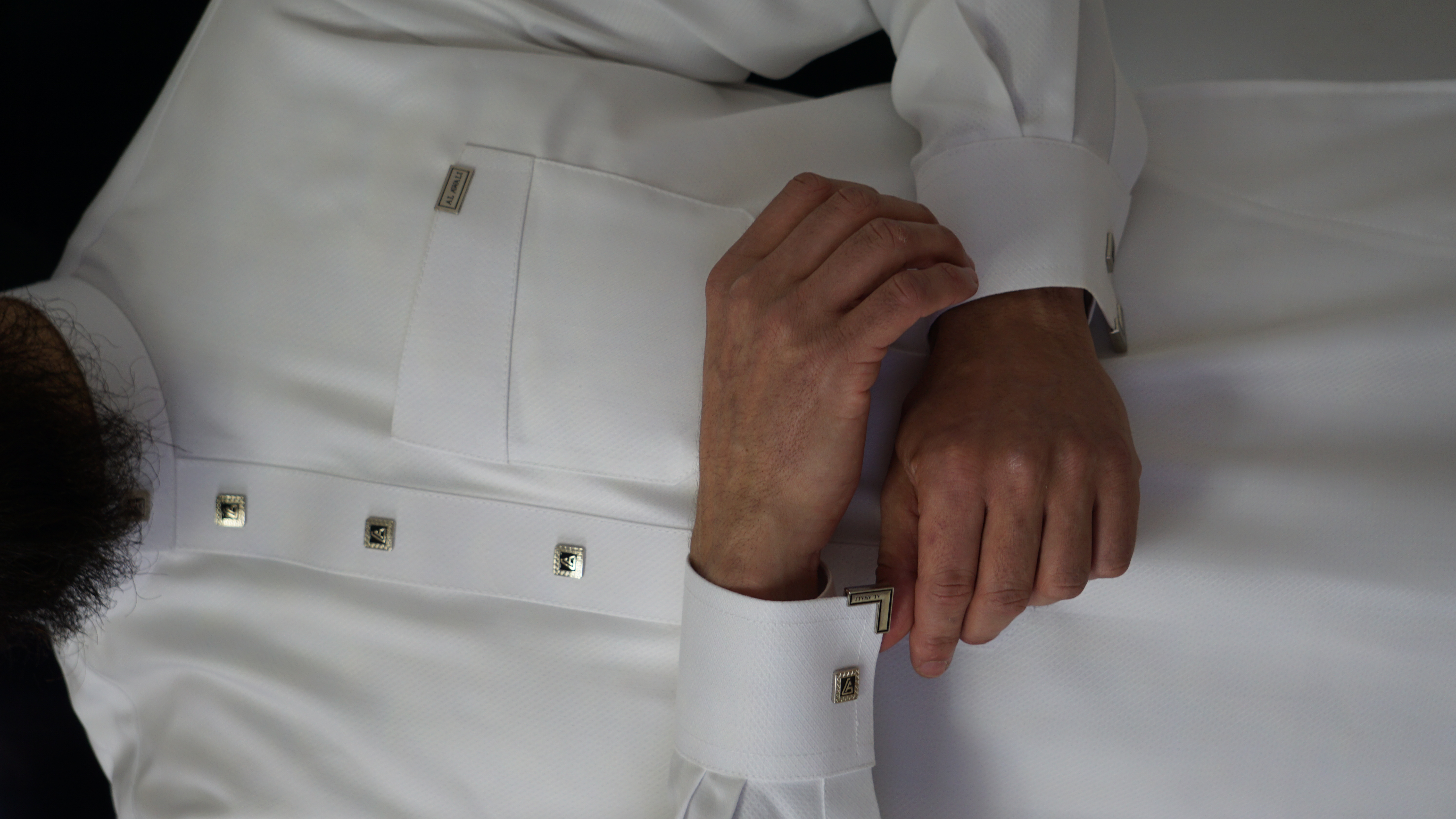 قميص الخلية - الألوان